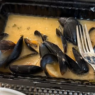 Mussels Arosta "Sardinia Style"